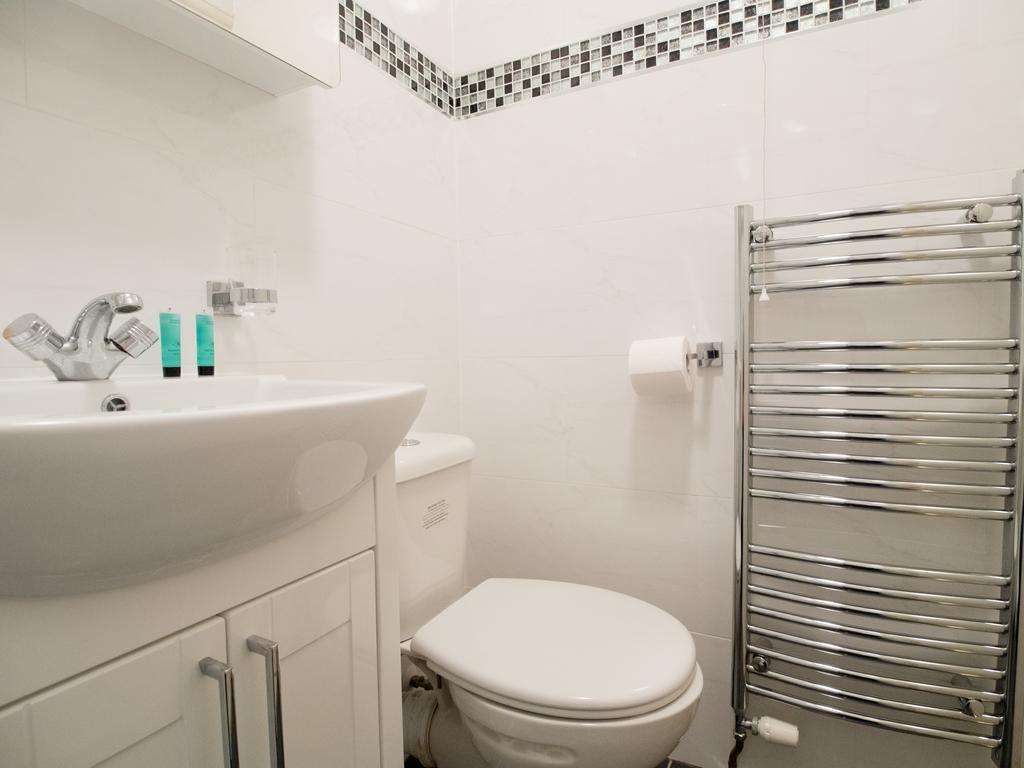 Gable Lodge Londen Kamer foto